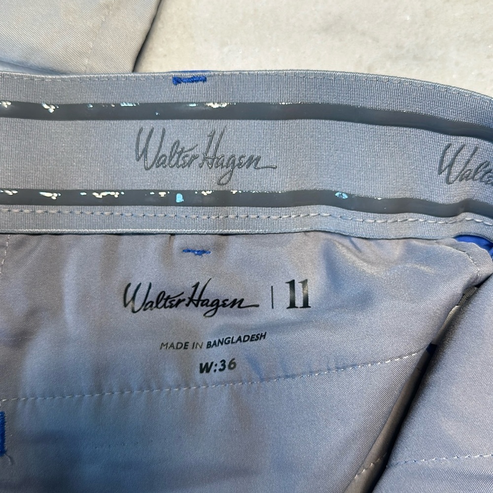 Walter Hagen Men’s 36 x 9 Blue Golf Shorts
